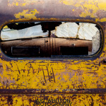 Yellow-rear-window-01_1800-sig
