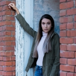_AJW7092
